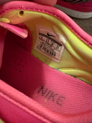 NWOT Nike Women's Free 5.0 TR Fit 5 Print in Pink Pow/Volt-Black. Size 8 thumbnail 5
