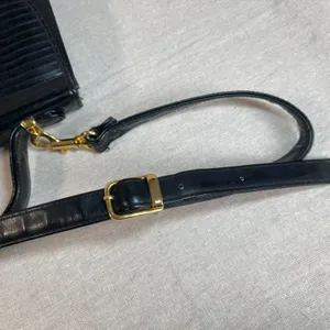 Vintage 90s Black Vegan Leather Crossbody Purse thumbnail 9