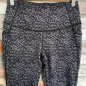 All in Motion Black and Gray Animal Print Workout Leggings Size XS thumbnail 2