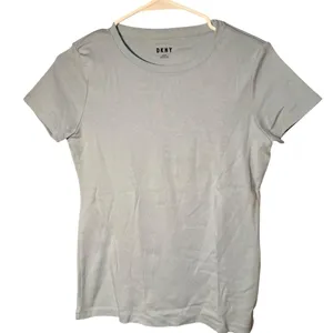 DKNY Women's‎ Size Small Crewneck T-Shirt Light Blue Cap Sleeves Organic Cotton thumbnail 1