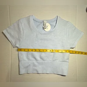 Offline By Aerie Crop Top Women's Size Small P Lined Light Blue Stretch Seamless thumbnail 5
