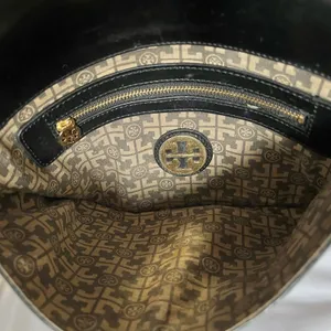Tory Burch Black Leather Logo Clutch Handbag Evening Bag thumbnail 6