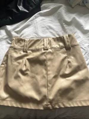 beige skort Tan thumbnail 2