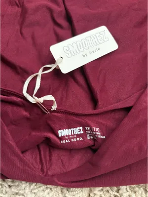 Aerie Smoothez Bodysuit in Berry NWT thumbnail 4