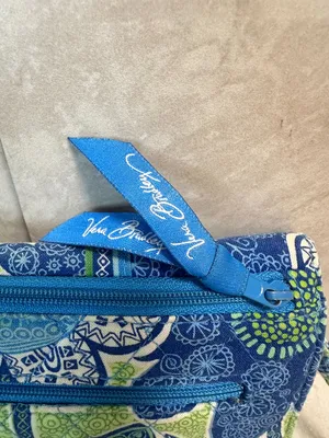 Vera Bradley retired blue green Doodle Daisy quilted organizer crossbody bag thumbnail 7