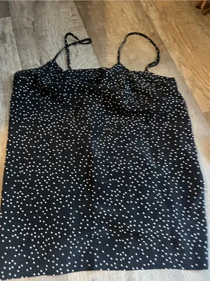 Madewell silk Black Polka Dot cami - Spaghetti Strap‎ thumbnail 1