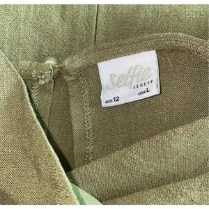 ✨Selfie Leslie Kay Wrap Skirt Green Sz Large Dress✨ thumbnail 7