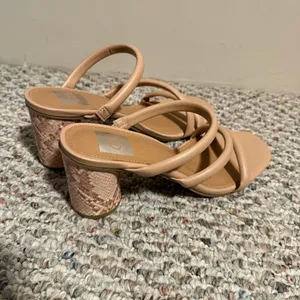 DV Dolce Vita Myla Chunky Round Heel Sandals in Natural Multi- Size 9.5 thumbnail 3
