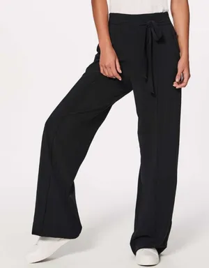 Lululemon Noir Pant thumbnail 1