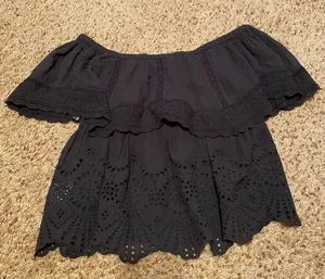 American Eagle Off the Shoulder Cropped Top thumbnail 1
