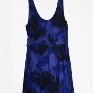 Express Blue Paisley Dress Women Size L thumbnail 4