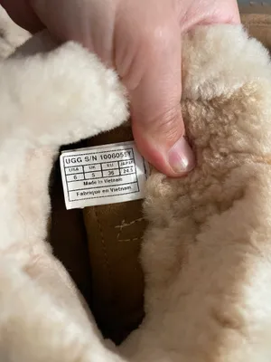 Womens Ugg boots 6 read desc thumbnail 7