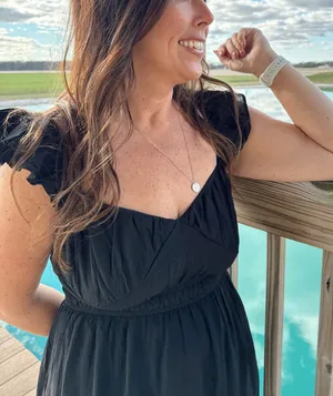 BOUTIQUE BLACK MIDI DRESS thumbnail 2
