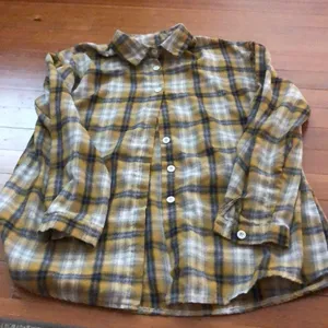 💛🤍💙 Buffalo plaid button down shirt thumbnail 2