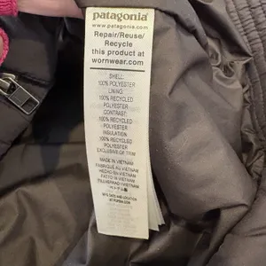 Patagonia Women's Light Gust Quilted‎ Jacket, Black Sz L NWT $239 thumbnail 7