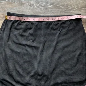 Izod Xtra Dry Black Golf Skort M thumbnail 4