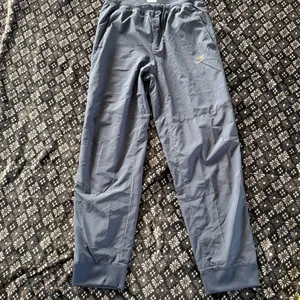 Nike Joggers thumbnail 6