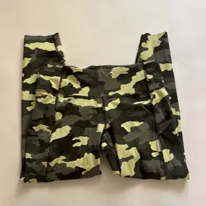 Sz 10 Lululemon Fast and Free Tight 25" *Non-Reflective Nulux Camo thumbnail 6