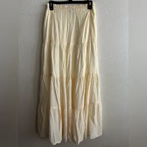 Windsor Cream Front Slit Tiered Maxi Skirt S thumbnail 4
