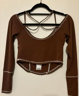 Urban Outfitters Top thumbnail 2