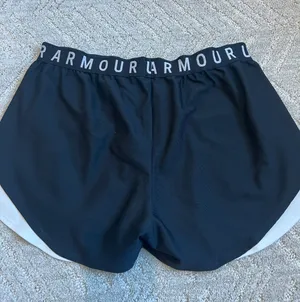 Under Armour Short thumbnail 2