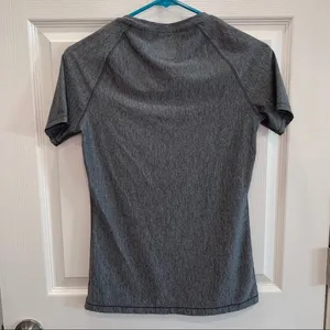 Under Armour for heat gear short sleeve top gray‎ thumbnail 3