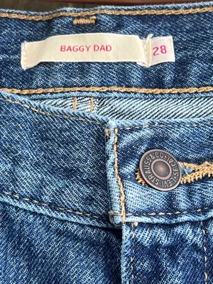 Levi’s Premium Baggy Dad Straight Leg Jeans thumbnail 7