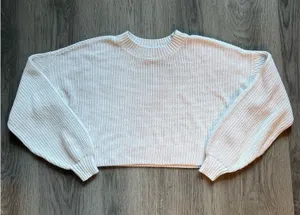 Hollister White Cropped Knit Sweater Size M thumbnail 1