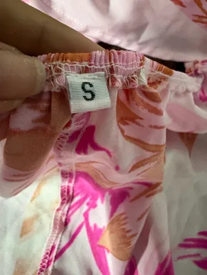 Pink Floral Maxi Dress with Spaghetti Straps thumbnail 11