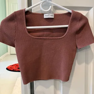 Aritzia Sculpt Knit Top thumbnail 1
