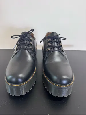Dr. Martens Leona Lo Vintage Smooth Leather Platform Shows thumbnail 3