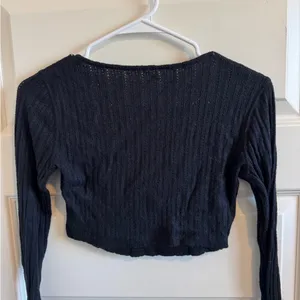 Aeropostale Black Long-Sleeve Crop Top thumbnail 5
