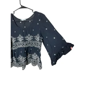 American Eagle Black Embroidered Flowy Blouse‎ Size S thumbnail 2