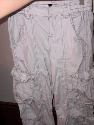 H&M Light Gray Cargo Pants with Utility Pockets thumbnail 2