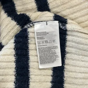 H&M Striped Rib Knit Sweater Coastal Cream Navy Blue Crewneck Small thumbnail 6