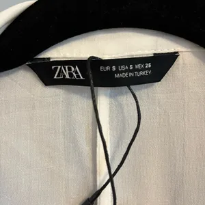 ZARA NWT Cream Sheer Blouse thumbnail 3