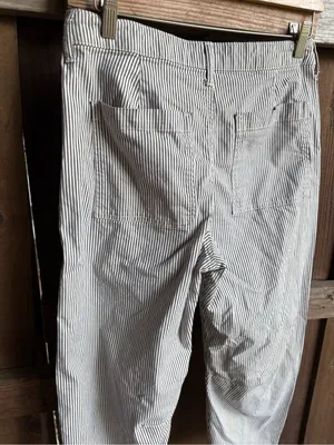 GAP Black and White Striped Barrel Jeans thumbnail 5