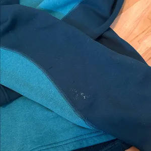 Patagonia Quarter Zip Sweater Women’s Large Blue Teal thumbnail 8