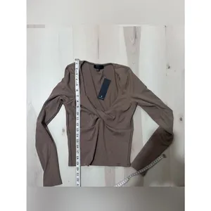 Lulus NWT Women Small Brown Ribbed Long Sleeve Twist-Front Top Fall Minimalist thumbnail 6