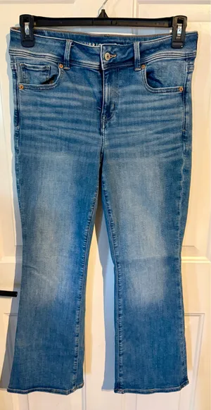 American Eagle Jeans thumbnail 1