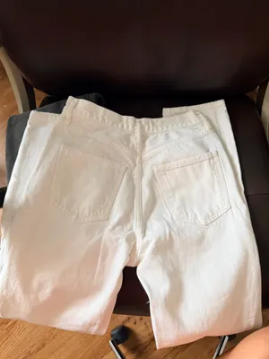 AGOLDE white jeans thumbnail 4