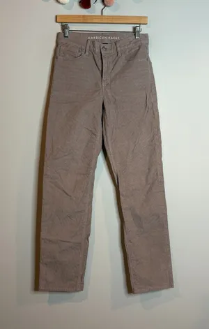American Eagle 90's Straight dusty pink corduroy pants thumbnail 1