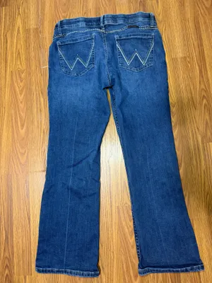 Wrangler Shiloh Whipstitch Bootcut Jeans Size 13x30 thumbnail 4