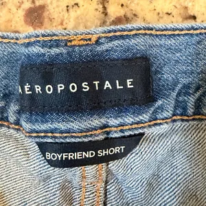 Aeropostale Women's Light Blue Distressed Jean Shorts thumbnail 4