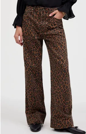Madewell Leopard Low Slung Baggy Jeans Dark Coffee Print thumbnail 1