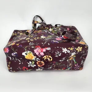 Burgundy Floral Vinyl Tote Bag Gold Ring Detail Large Work Purse 18x12x6 thumbnail 6