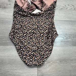 Aerie Womens Leopard Print Cutout Wrap One Piece Swimsuit Tan Black Medium‎ thumbnail 10