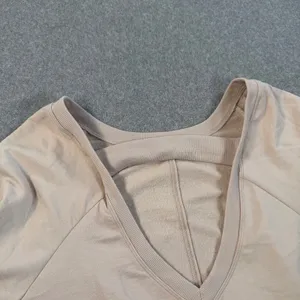 Yogalicious Stephanie Hi-Low Sweatshirt Women's Small Beige New Pullover thumbnail 9