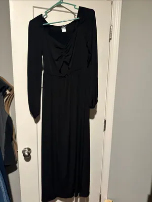 Venus Long Sleeve Maxi Dress with Peep hole Front NWOT thumbnail 3