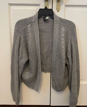H&M Cardigan Knit thumbnail 2